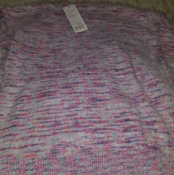 Design History Sweater - Picture 4 of 4